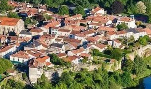 玉树回乡建别墅为什么一定要选专业乡墅公司